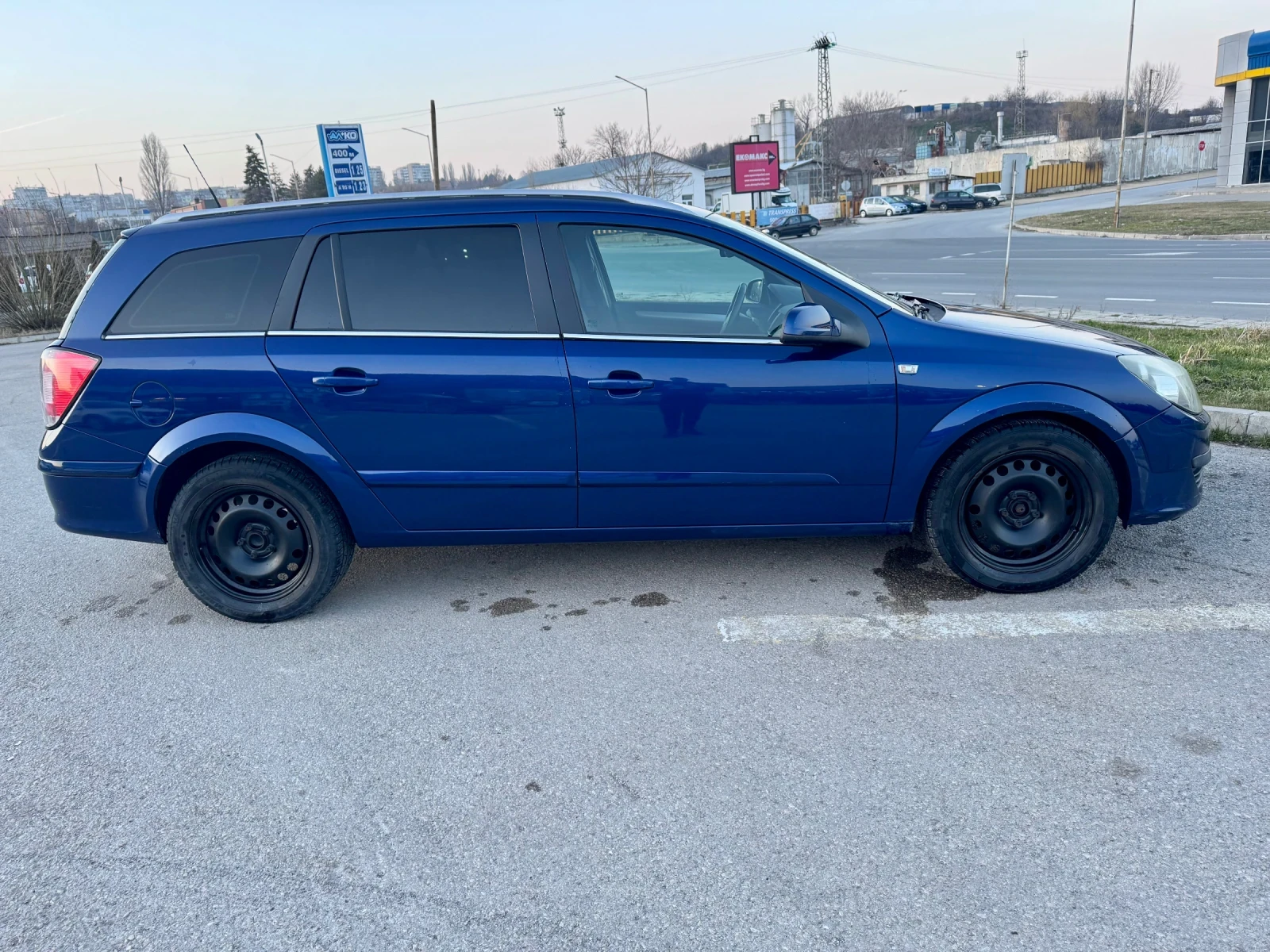 Opel Astra 1.6 Station Wagon, снимка 3 - Автомобили и джипове - 53707640