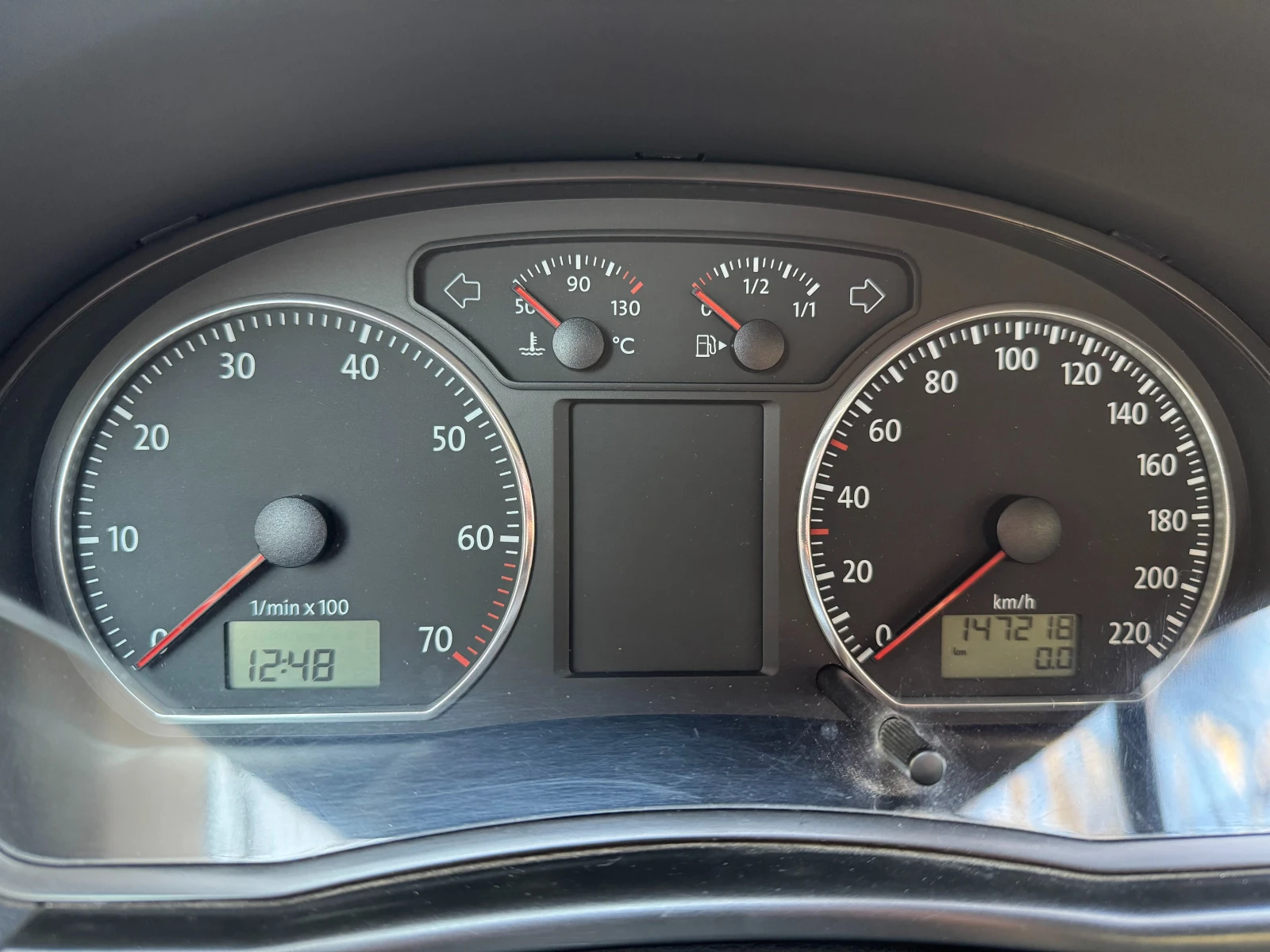 VW Polo CROSS 1.6I, снимка 13 - Автомобили и джипове - 53735741