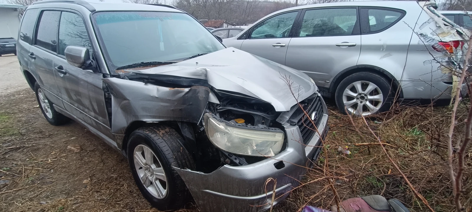 Subaru Forester, снимка 4 - Автомобили и джипове - 53990411