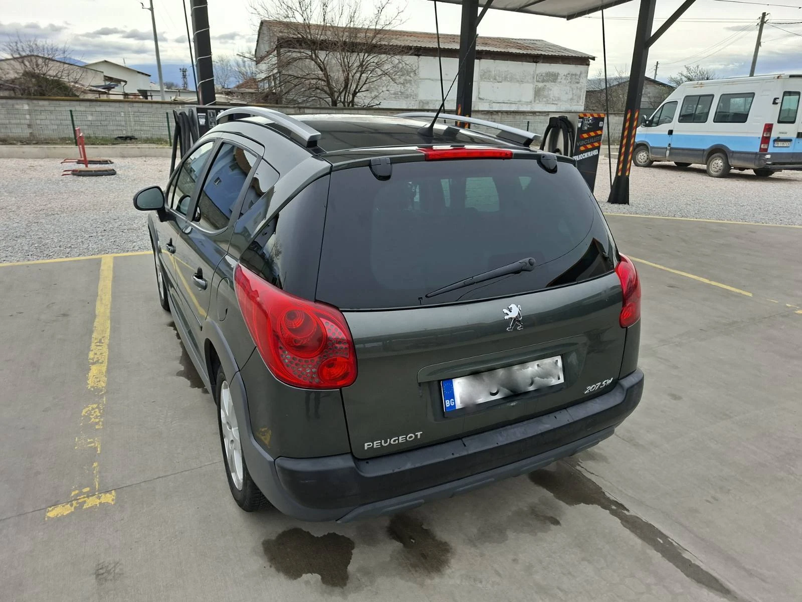 Peugeot 207 SW, снимка 2 - Автомобили и джипове - 54015933