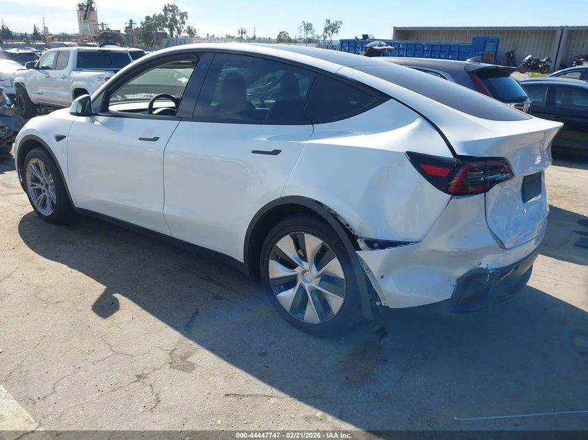 Tesla Model Y Long Range AWD, снимка 3 - Автомобили и джипове - 54169773