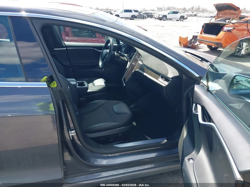 Tesla Model S AWD 85D * Kрайна цена до БГ* , снимка 5 - Автомобили и джипове - 54241022