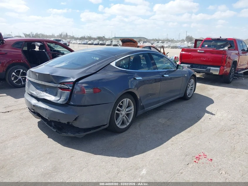 Tesla Model S AWD 85D * Kрайна цена до БГ* , снимка 4 - Автомобили и джипове - 54241022