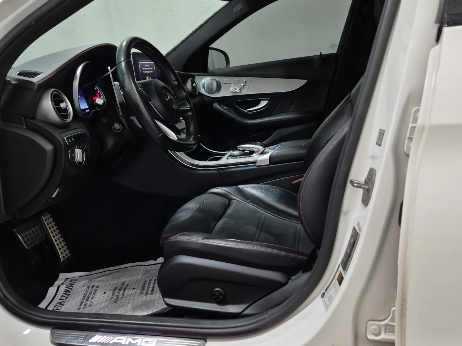 Mercedes-Benz C 43 AMG 360view* Pano* Подгрев* Burmester* , снимка 9 - Автомобили и джипове - 54331317