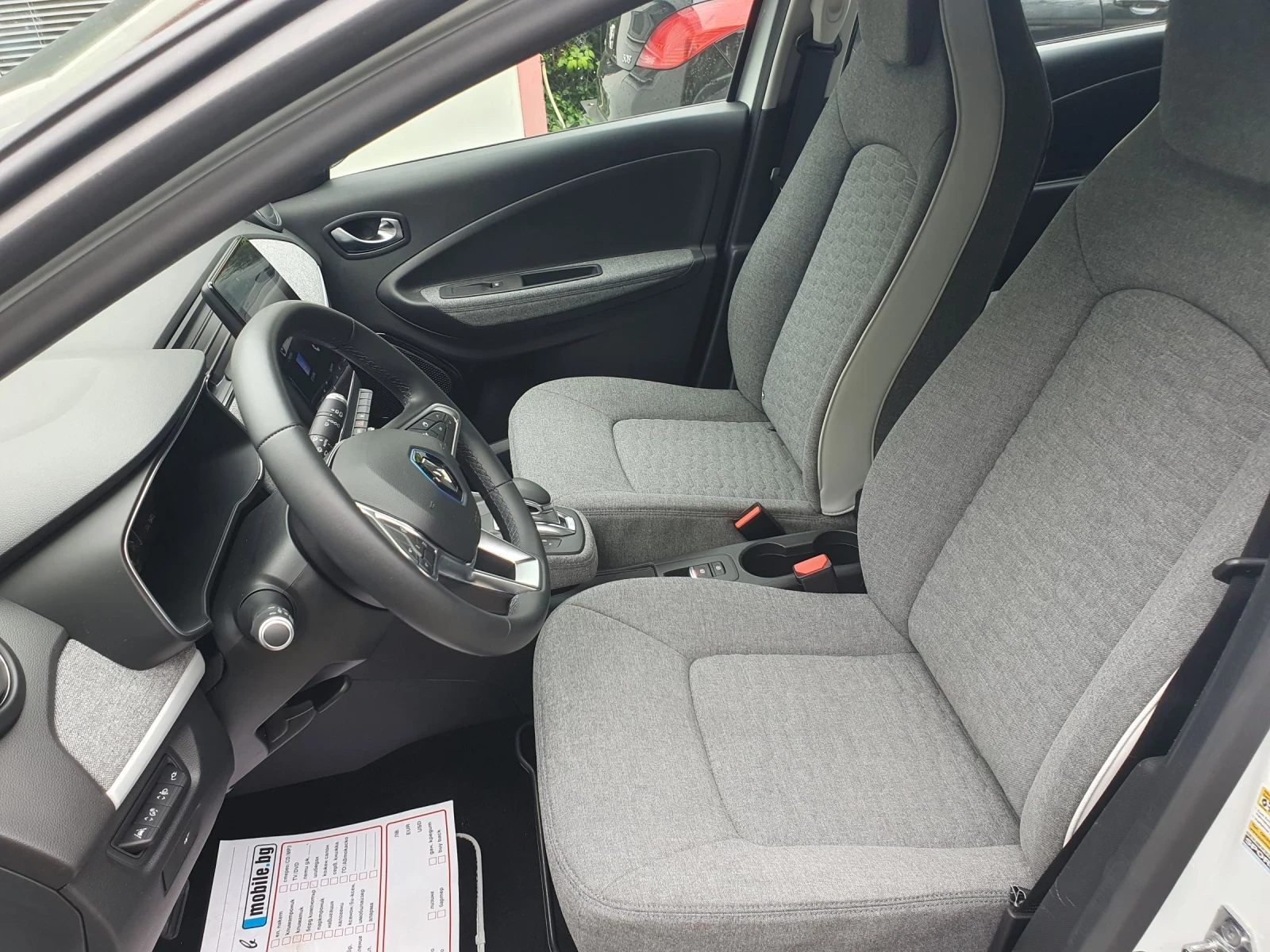 Renault Zoe 52 kwh  NAVI KAMERA NOVA NOVA, снимка 9 - Автомобили и джипове - 54364590