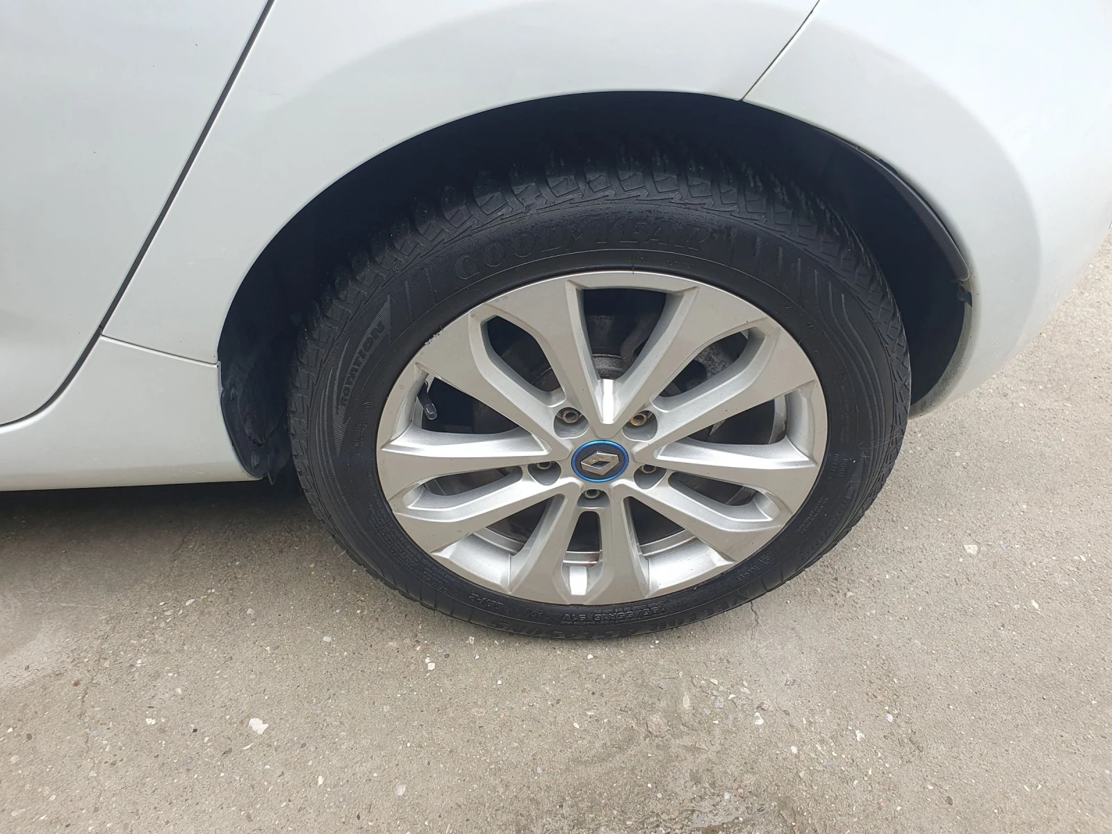 Renault Zoe 52 kwh  NAVI KAMERA NOVA NOVA, снимка 17 - Автомобили и джипове - 54364590