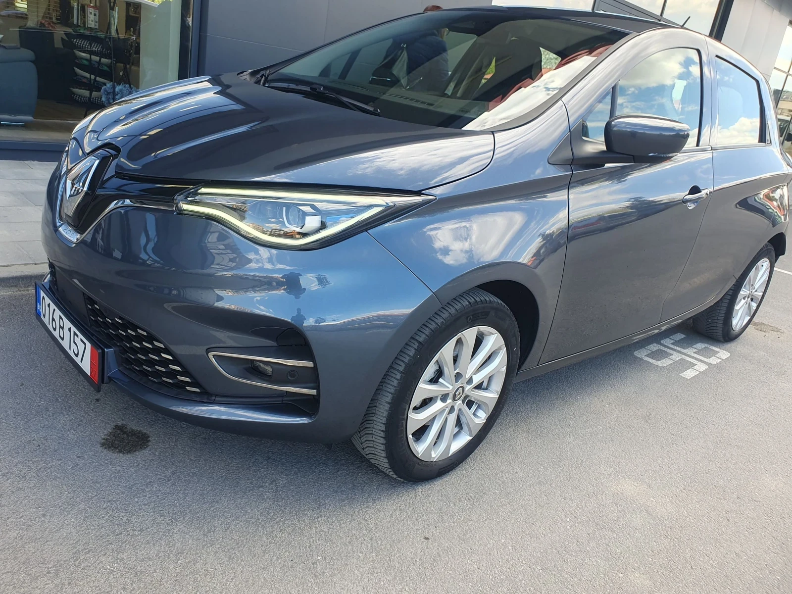 Renault Zoe 52 kwh  NAVI KAMERA PODGREV NOVA  40300км.2022, снимка 2 - Автомобили и джипове - 54364590