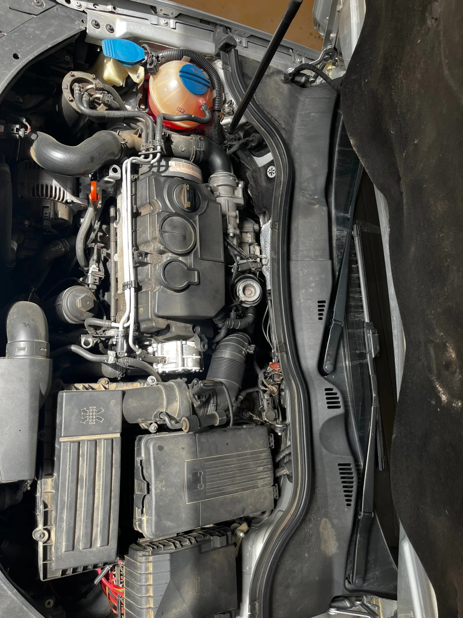VW Passat 2.0 TDI Highline BMP 4motion, снимка 12 - Автомобили и джипове - 54409174