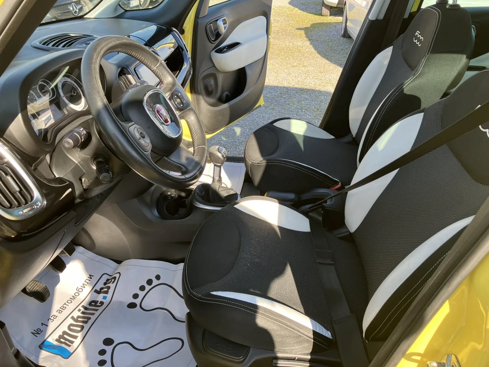 Fiat 500L, снимка 7 - Автомобили и джипове - 54439872