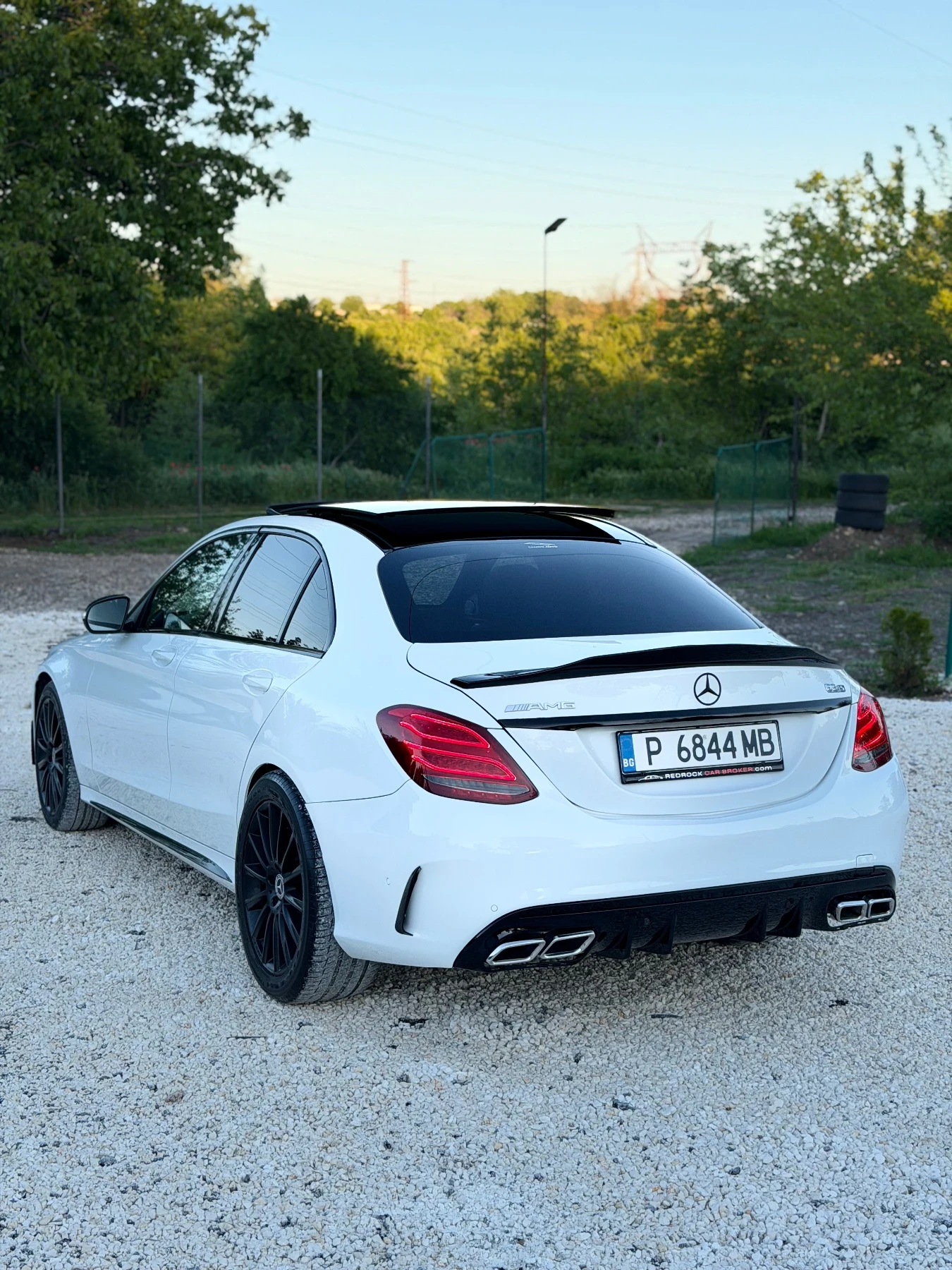 Mercedes-Benz C 220 CDI / AMG PACKET / PANORAMA, снимка 7 - Автомобили и джипове - 54608691