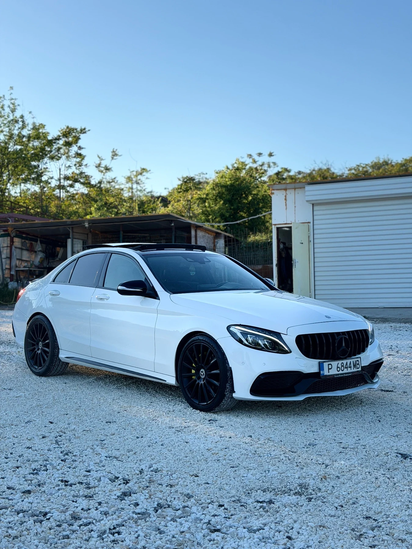 Mercedes-Benz C 220 CDI / AMG PACKET / PANORAMA, снимка 4 - Автомобили и джипове - 54608691