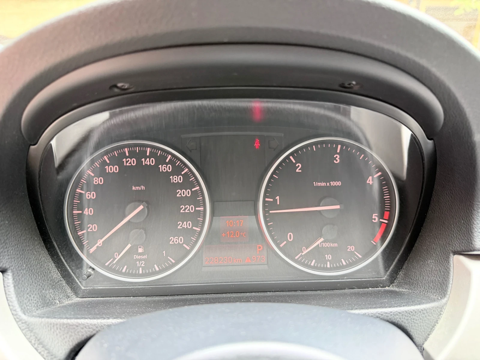 BMW 320 X-Drive, снимка 12 - Автомобили и джипове - 54740249