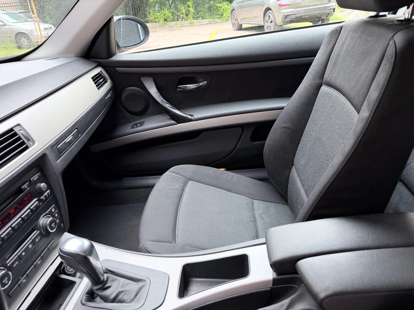 BMW 320 X-Drive, снимка 9 - Автомобили и джипове - 54740249