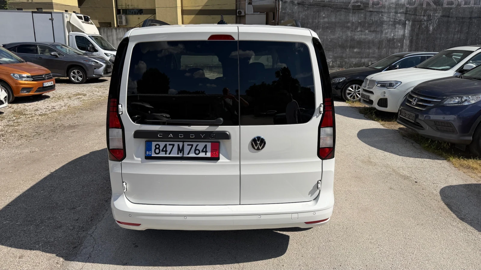VW Caddy 2.0TDi, 4x4, ШВЕЙЦАРИЯ, ГАРАНЦИОННА, снимка 5 - Автомобили и джипове - 54971747