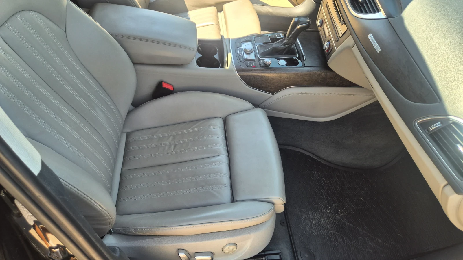 Audi A6 3000 TDI, снимка 14 - Автомобили и джипове - 55472391