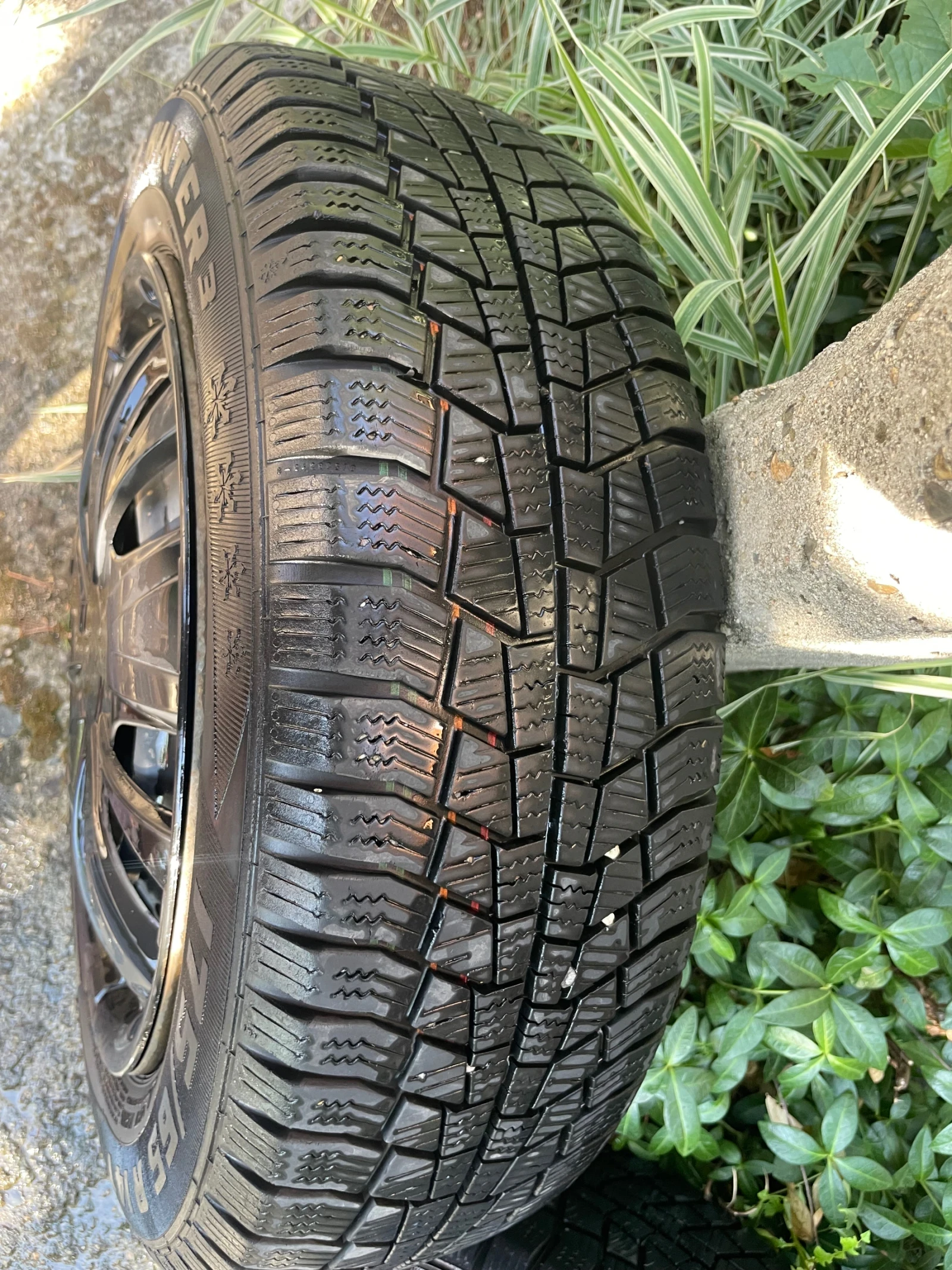 Toyota Yaris, снимка 16 - Автомобили и джипове - 55499661