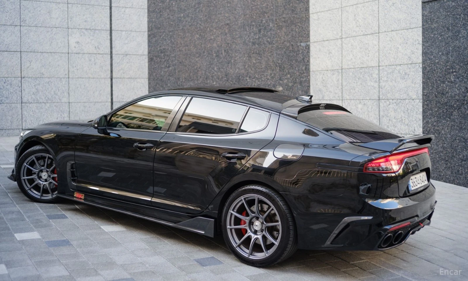 Kia Stinger 2.0 TURBO PLATINUM* ОБДУХ* 360* HUD* АВТОКРЕДИТ, снимка 13 - Автомобили и джипове - 55624609