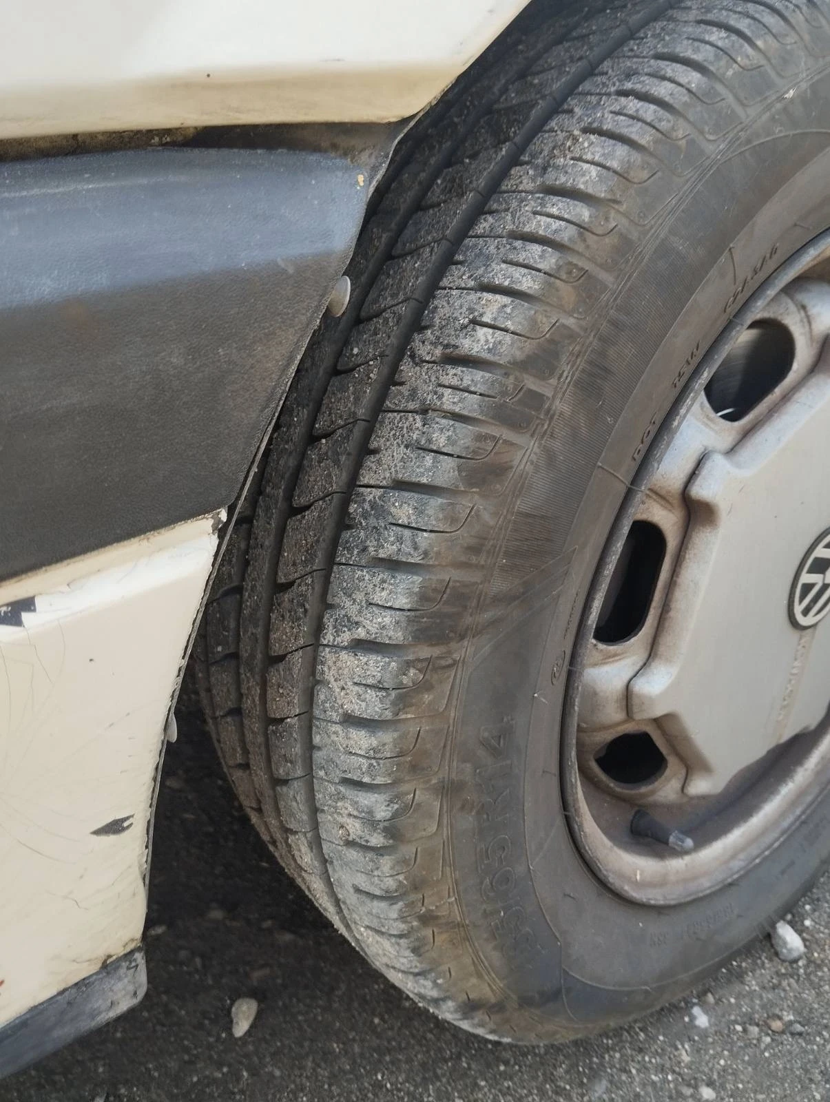 VW Passat 1.8, 207 к.с., снимка 12 - Автомобили и джипове - 55875478