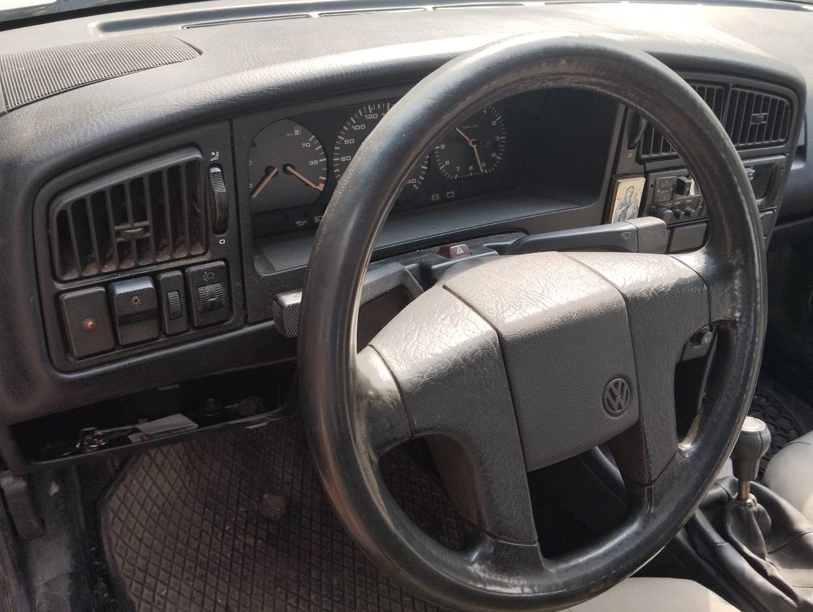VW Passat 1.8, 207 к.с., снимка 7 - Автомобили и джипове - 55875478