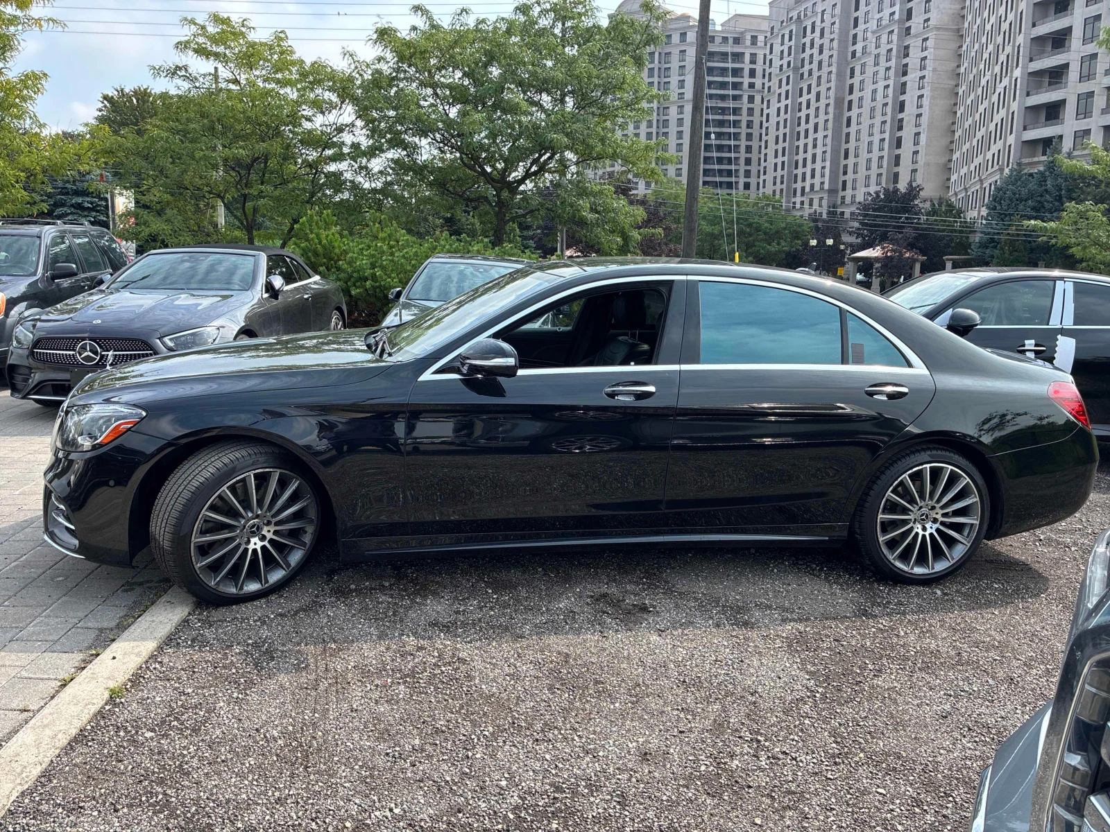 Mercedes-Benz S 560 /МАСАЖЕ/BURMESTER/ОТ ГЛАВНО ПРЕДСТАВИТЕЛСТВО , снимка 15 - Автомобили и джипове - 55942869