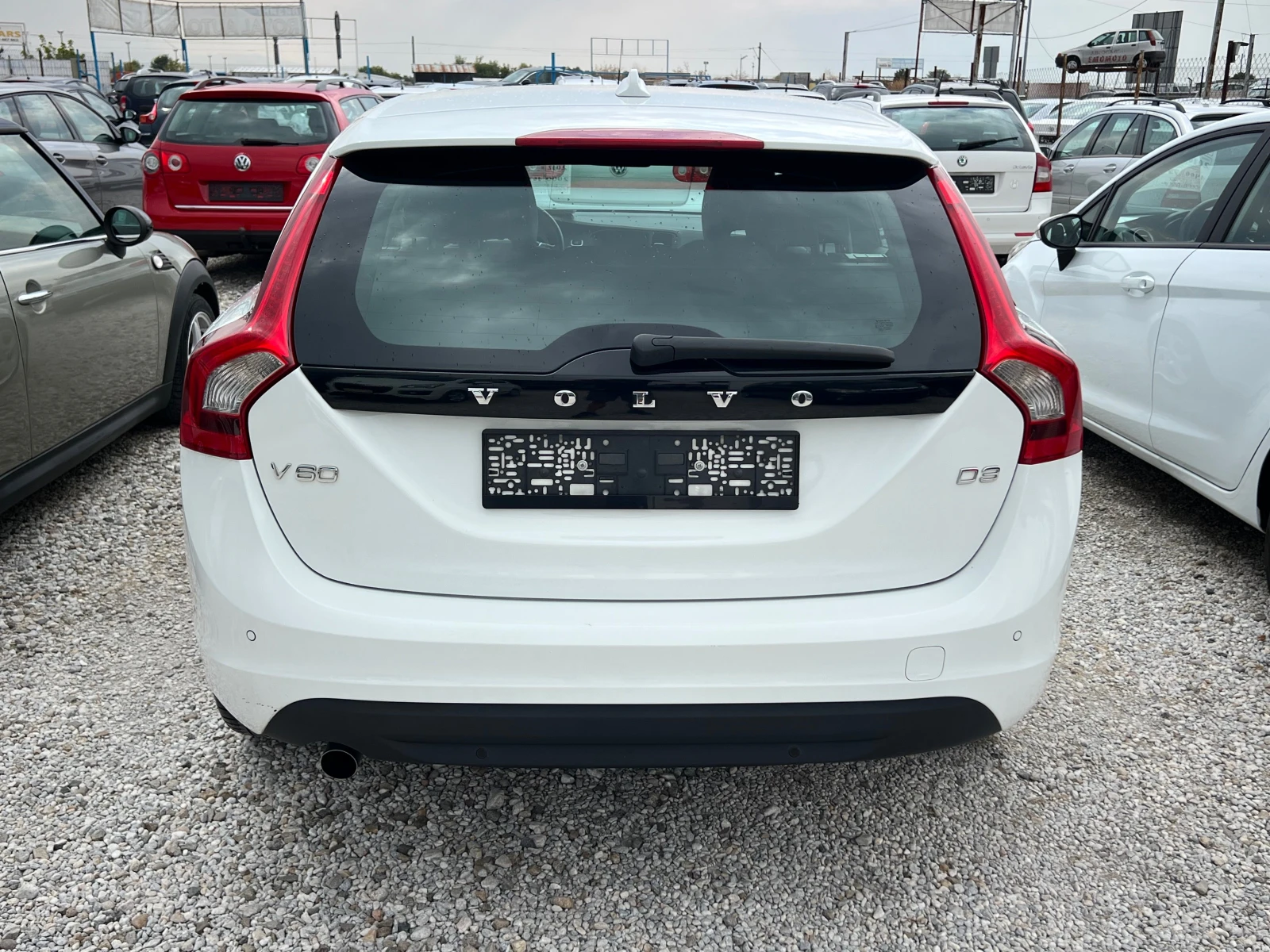Volvo V60 ЛИЗИНГ-КОЖА-КЛИМА-ТОП СЪСТОЯНИЕ, снимка 5 - Автомобили и джипове - 56041890