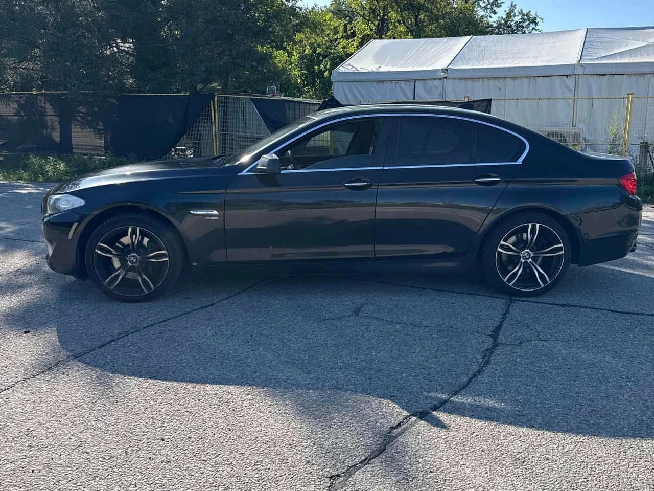 BMW 535 XDRIVE * ПОДГРЕВИ* ШИБИДАХ* КАМЕРА* , снимка 3 - Автомобили и джипове - 56326930
