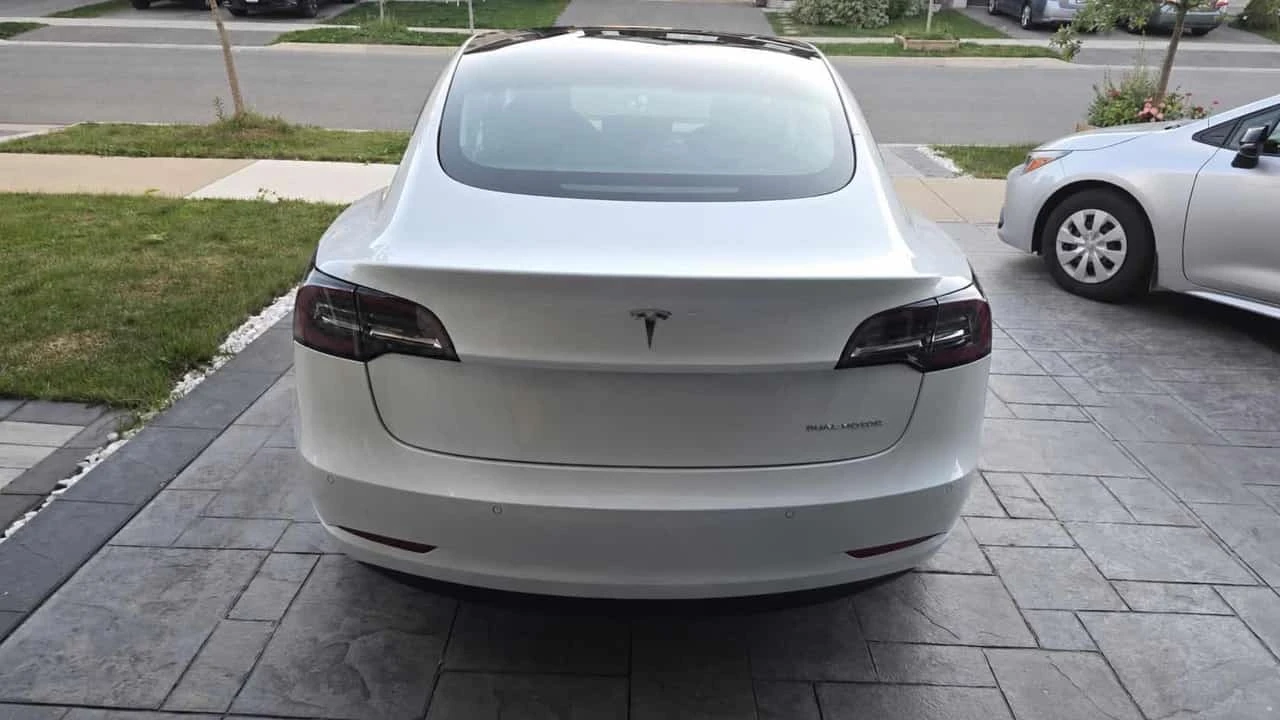 Tesla Model 3 Long Range / Carfax / Автокредит , снимка 4 - Автомобили и джипове - 56355673