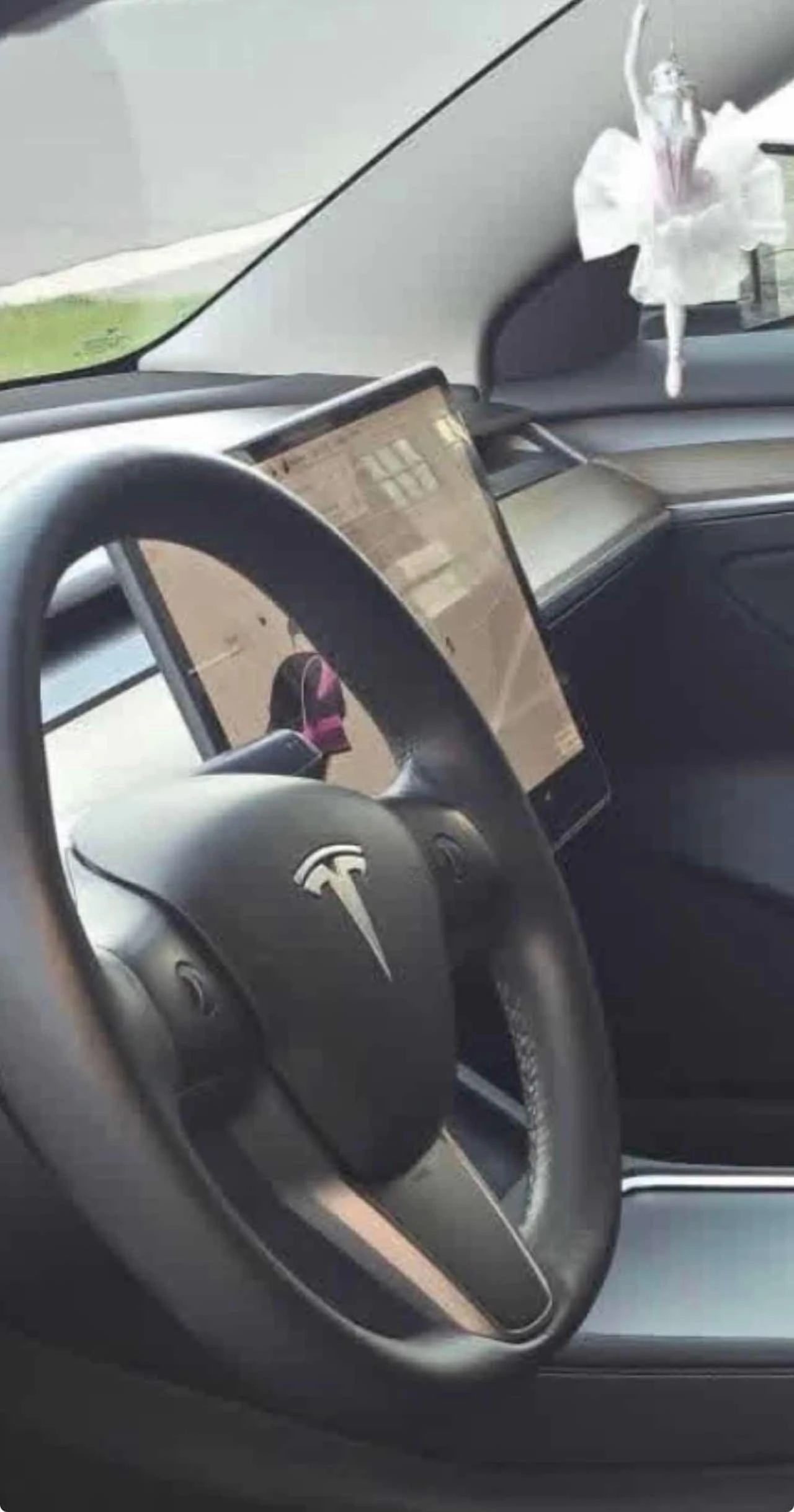 Tesla Model 3 Long Range / Carfax / Автокредит , снимка 8 - Автомобили и джипове - 56355673