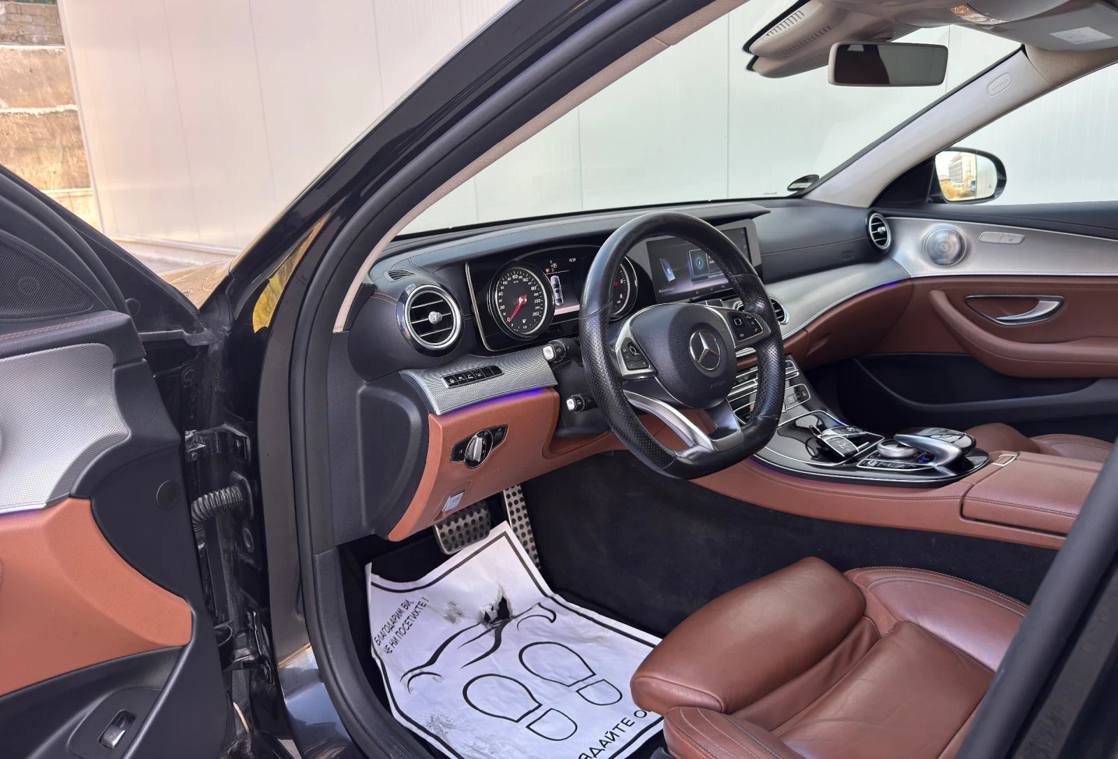 Mercedes-Benz E 350 * AMG* Burmester* 360* HEAD UP* TOP*  | Mobile.bg � ����������� 8
