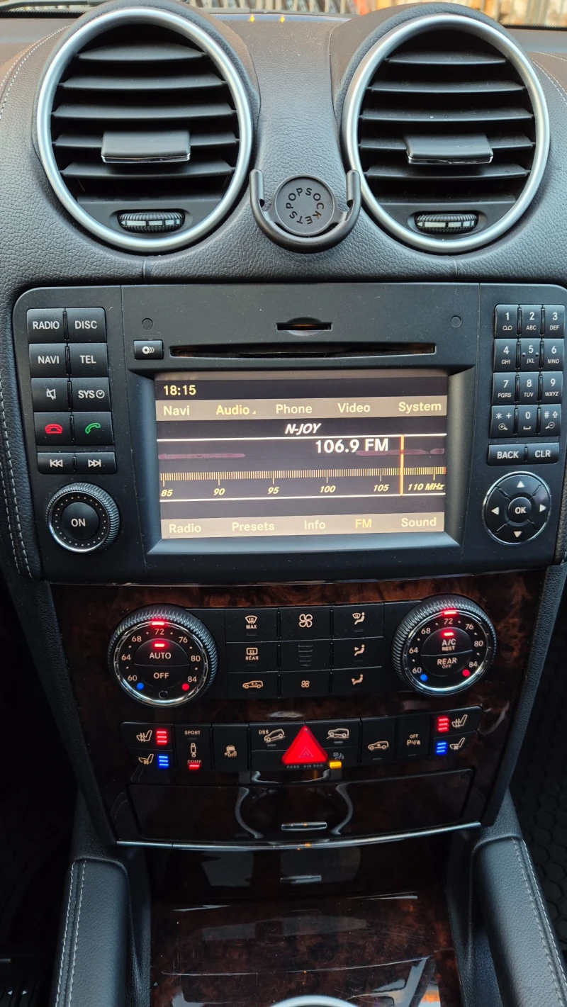 Mercedes-Benz GL 550 Grand edition , снимка 15 - Автомобили и джипове - 52125837