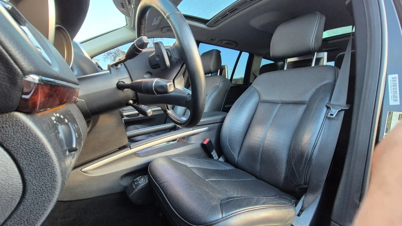 Mercedes-Benz GL 550 Grand edition , снимка 13 - Автомобили и джипове - 52125837