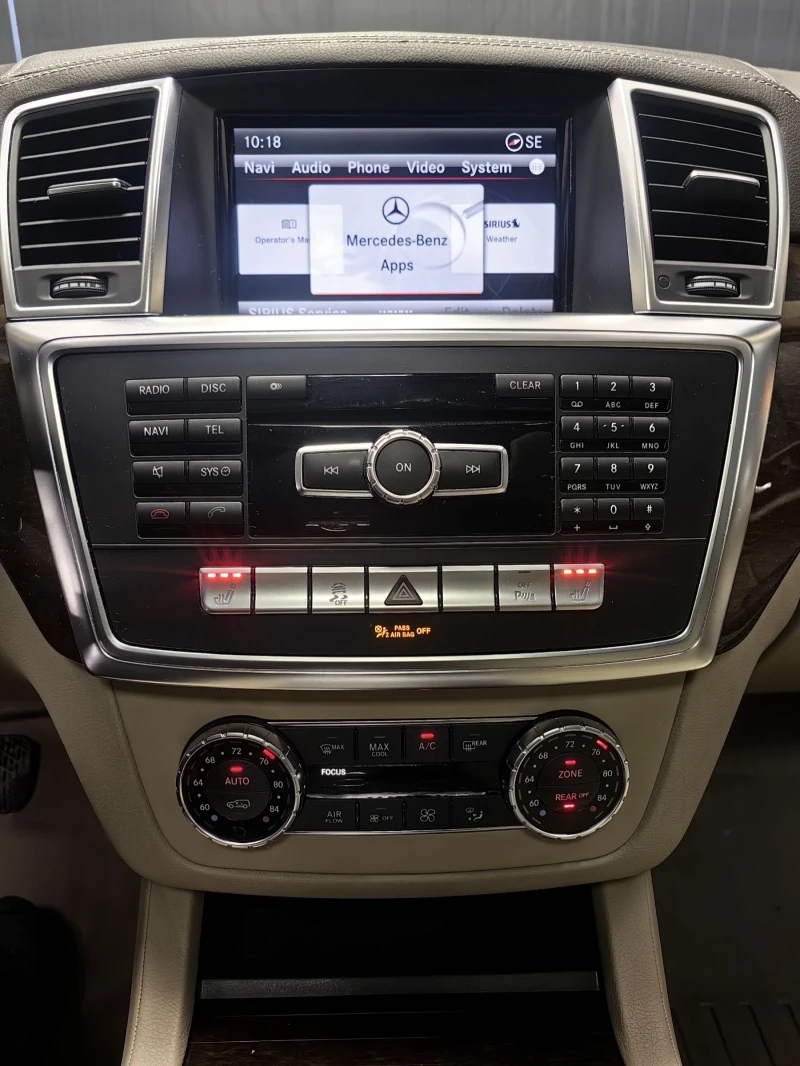 Mercedes-Benz GL 450 4 MATIC* CAM* ПОДГРЕВ* LINE ASSIST* , снимка 14 - Автомобили и джипове - 53338599