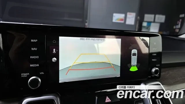 Kia Sorento Diesel 2.2 2WD, снимка 11 - Автомобили и джипове - 54089408