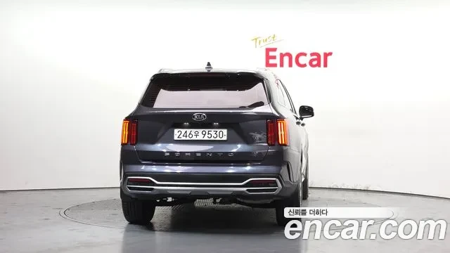 Kia Sorento Diesel 2.2 2WD, снимка 4 - Автомобили и джипове - 54089408