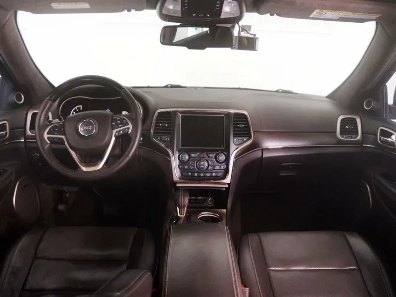 Jeep Grand cherokee 3.0 Diesel Overland Summit Wk2, снимка 2 - Автомобили и джипове - 55190097