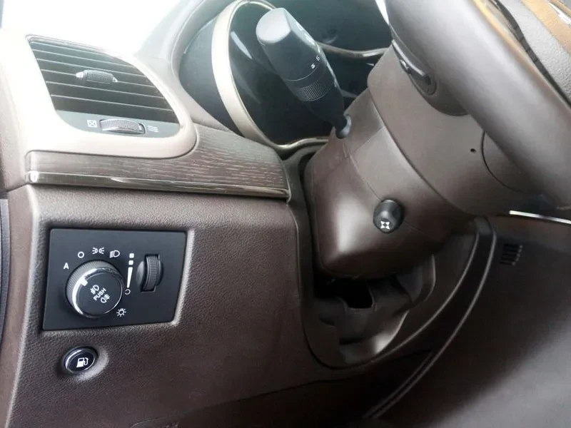 Jeep Grand cherokee 3.0 Diesel Overland Summit Wk2, снимка 15 - Автомобили и джипове - 55190097