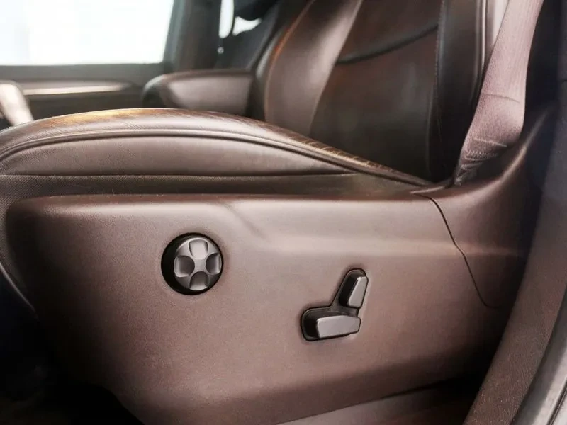 Jeep Grand cherokee 3.0 Diesel Overland Summit Wk2, снимка 17 - Автомобили и джипове - 55190097