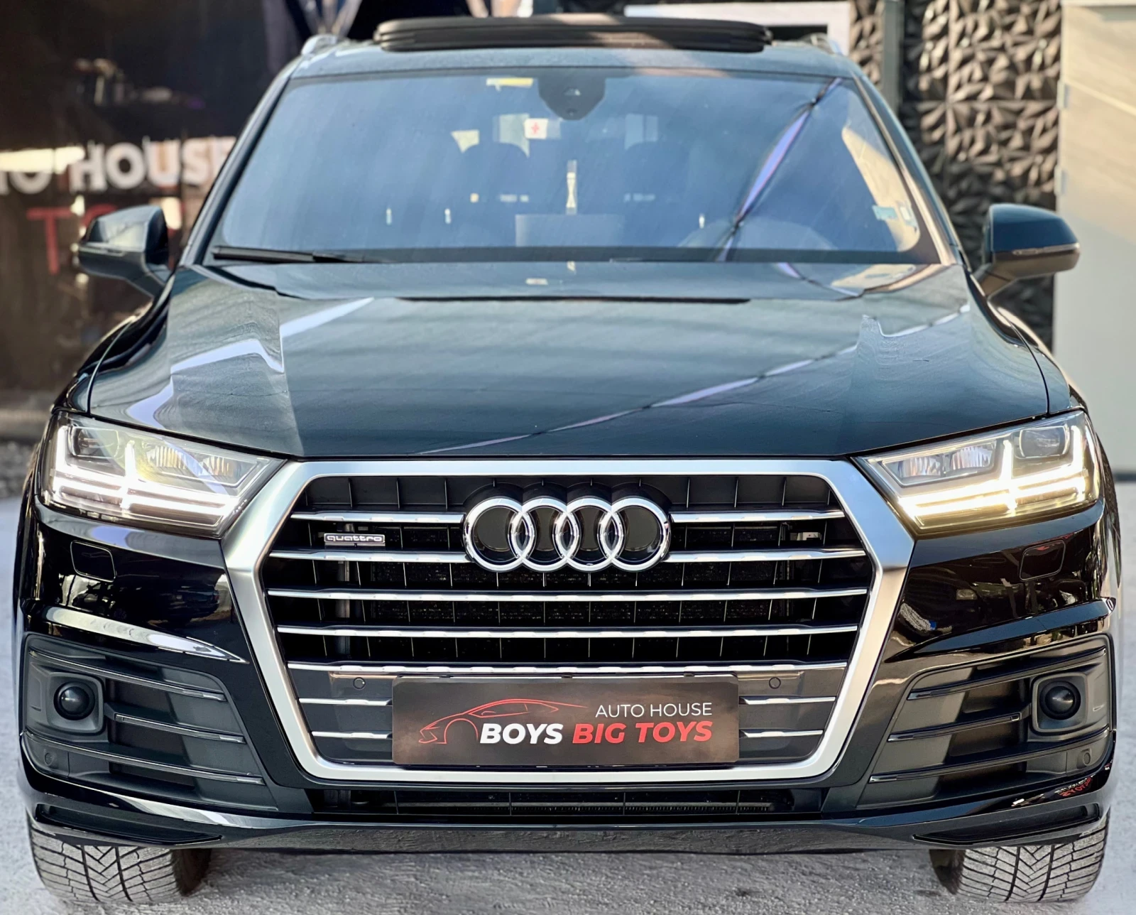 Audi Q7 3.0TDI* 7-Места* S-line* Панорама* Matrix* F1* УНИ - изображение 4