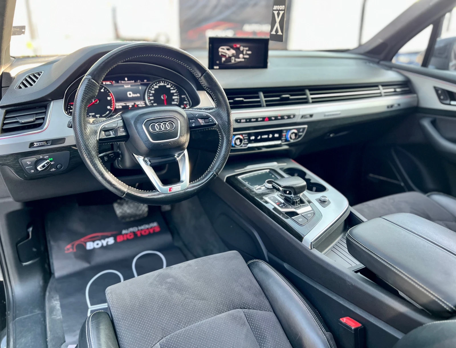 Audi Q7 3.0TDI* 7-Места* S-line* Панорама* Matrix* F1* УНИ - изображение 8