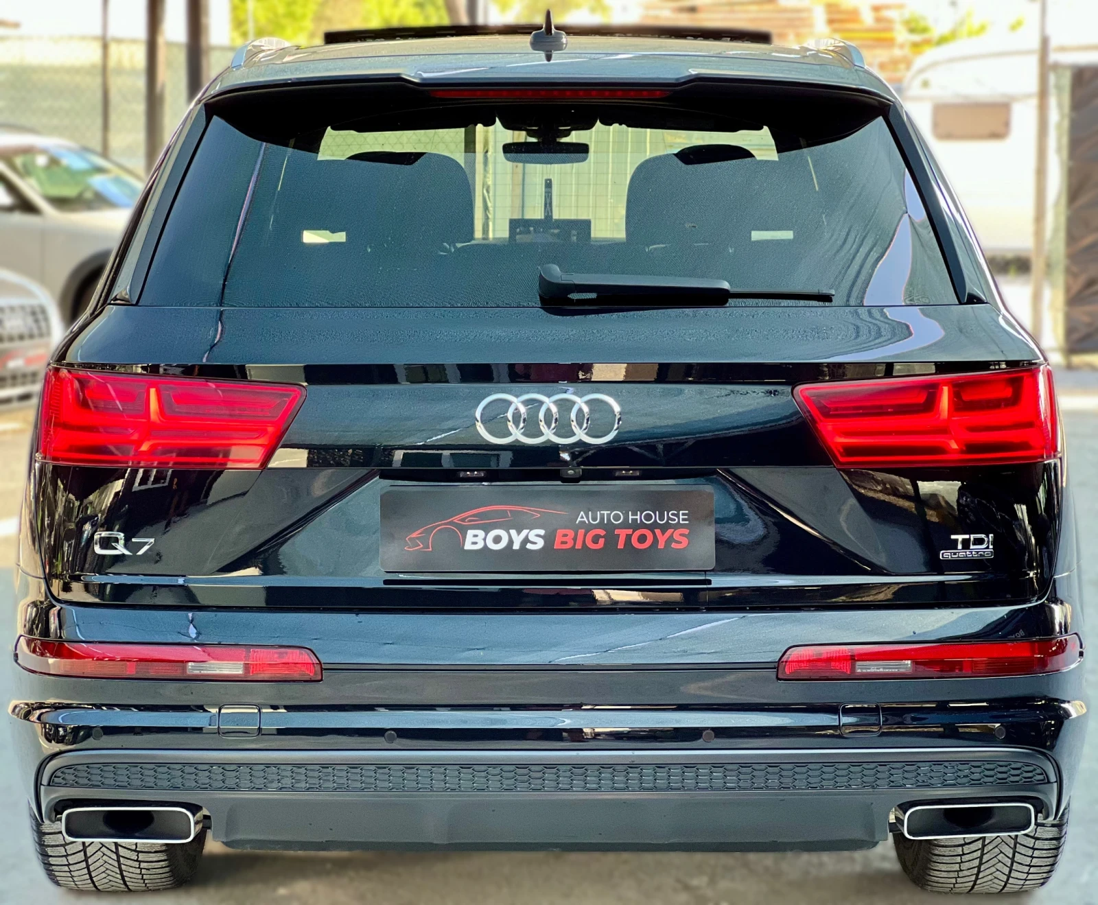 Audi Q7 3.0TDI* 7-Места* S-line* Панорама* Matrix* F1* УНИ - изображение 5