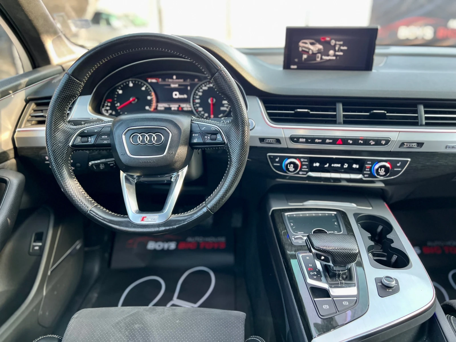 Audi Q7 3.0TDI* 7-Места* S-line* Панорама* Matrix* F1* УНИ - изображение 10