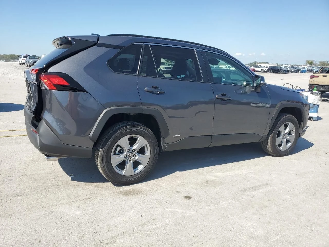 Toyota Rav4  - изображение 3