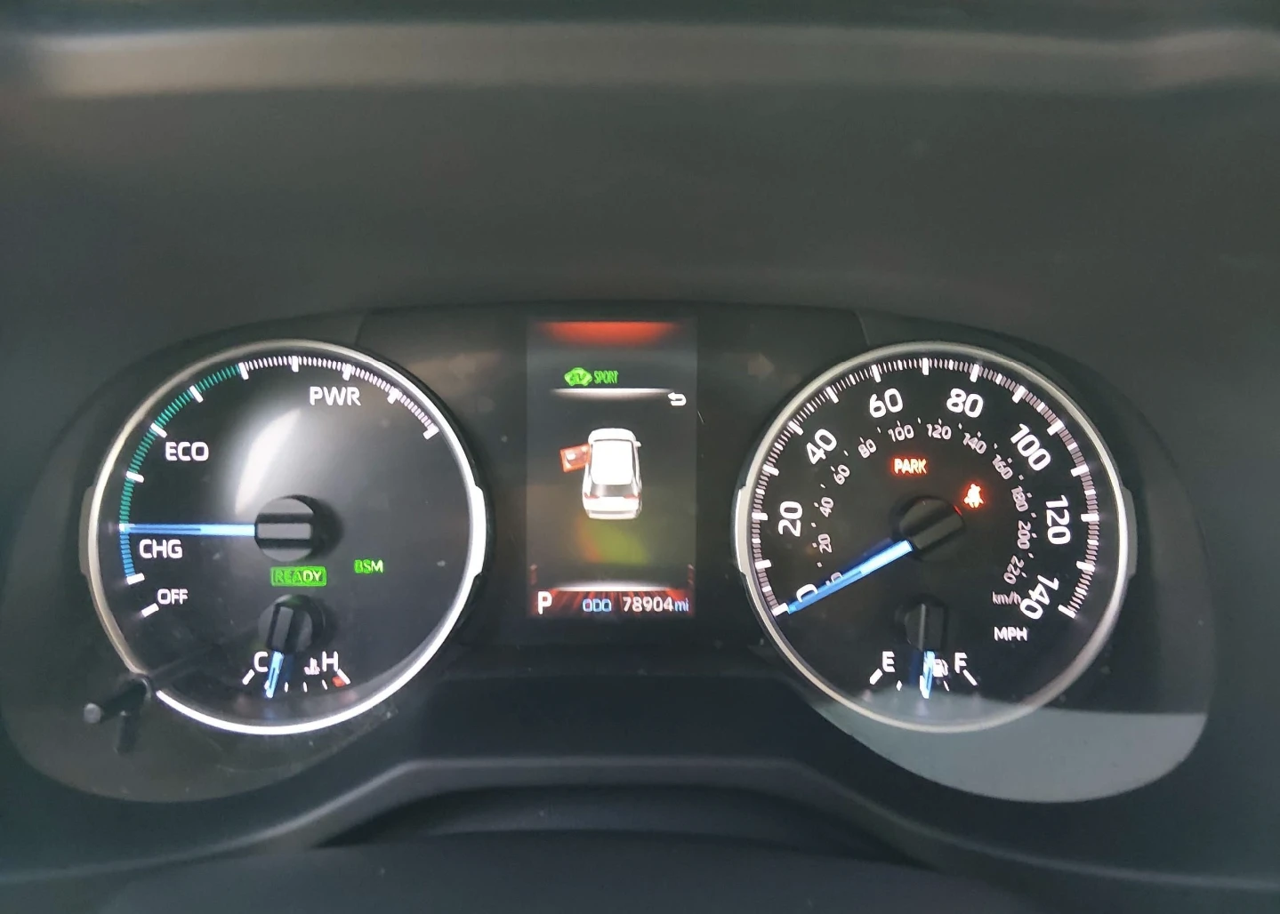 Toyota Rav4 HYBRID XLE PREMIUM - изображение 9