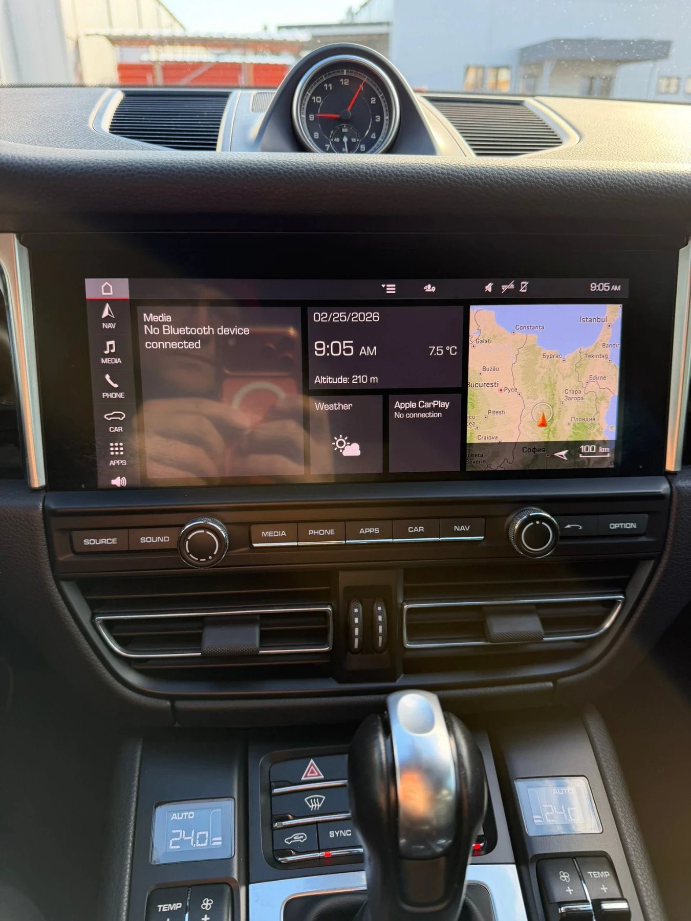 Porsche Macan 53292 km, снимка 12 - Автомобили и джипове - 53624542