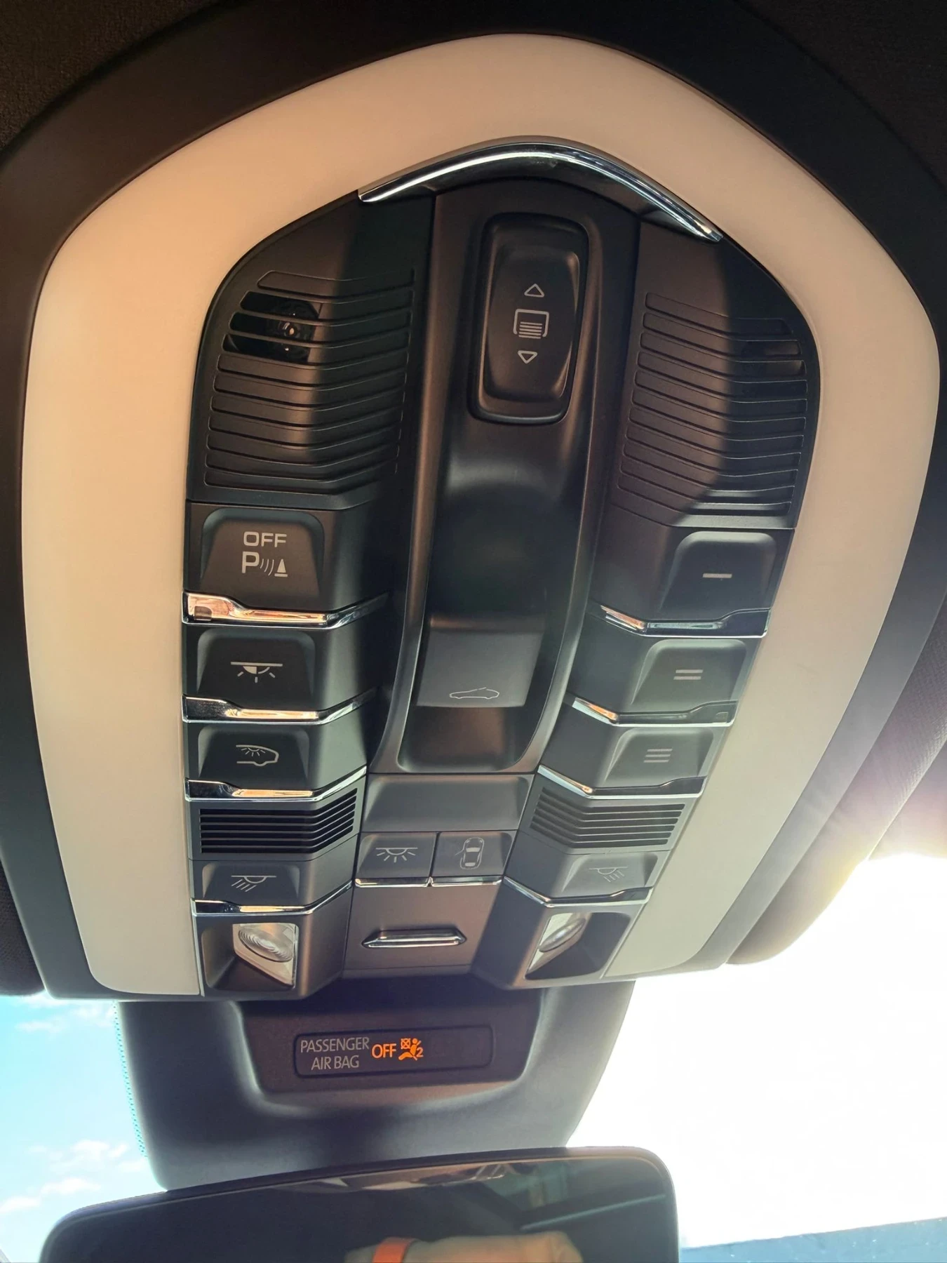 Porsche Macan 53292 km, снимка 16 - Автомобили и джипове - 53624542