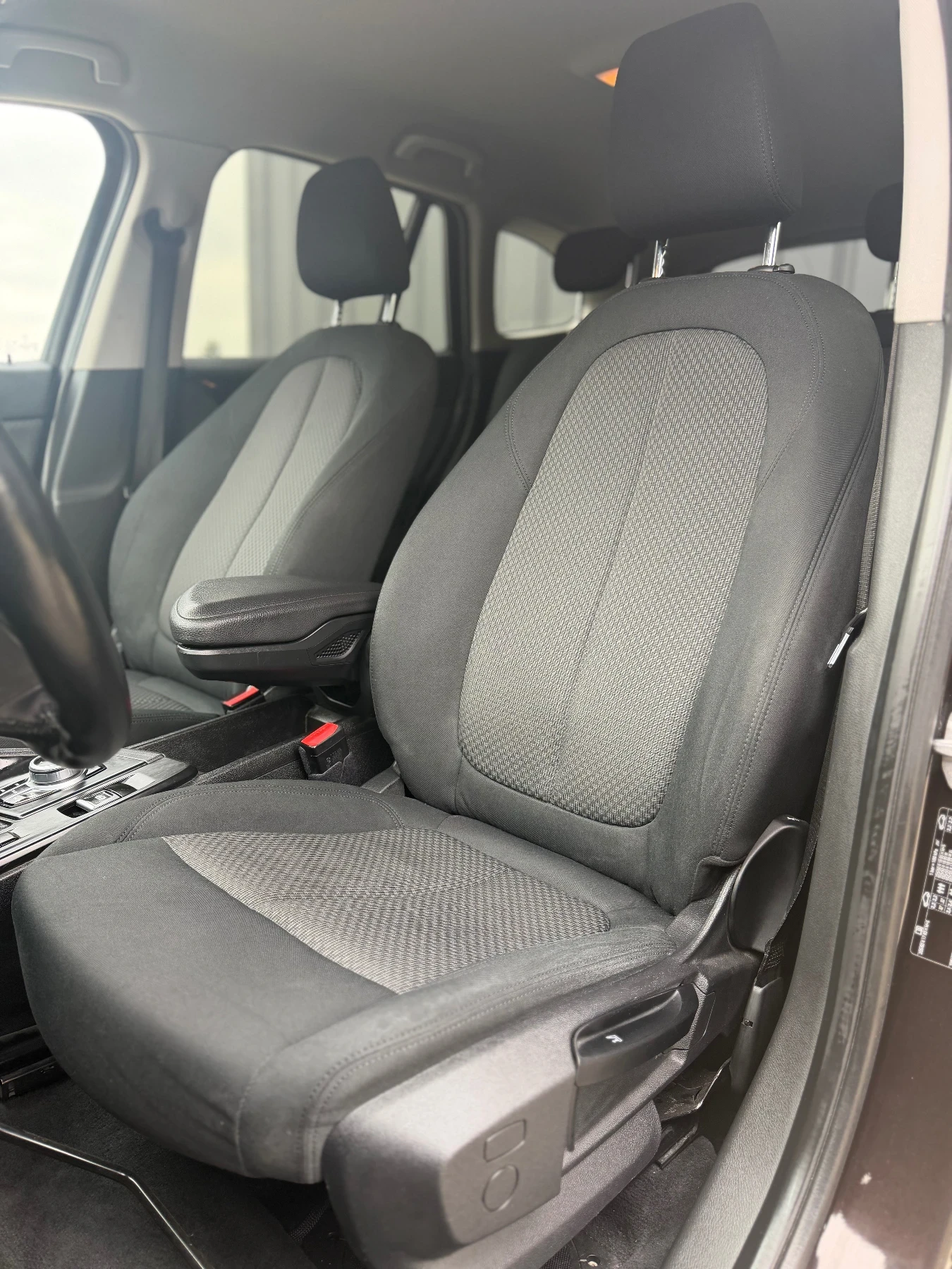 BMW X1 16d Automat, снимка 12 - Автомобили и джипове - 53928208