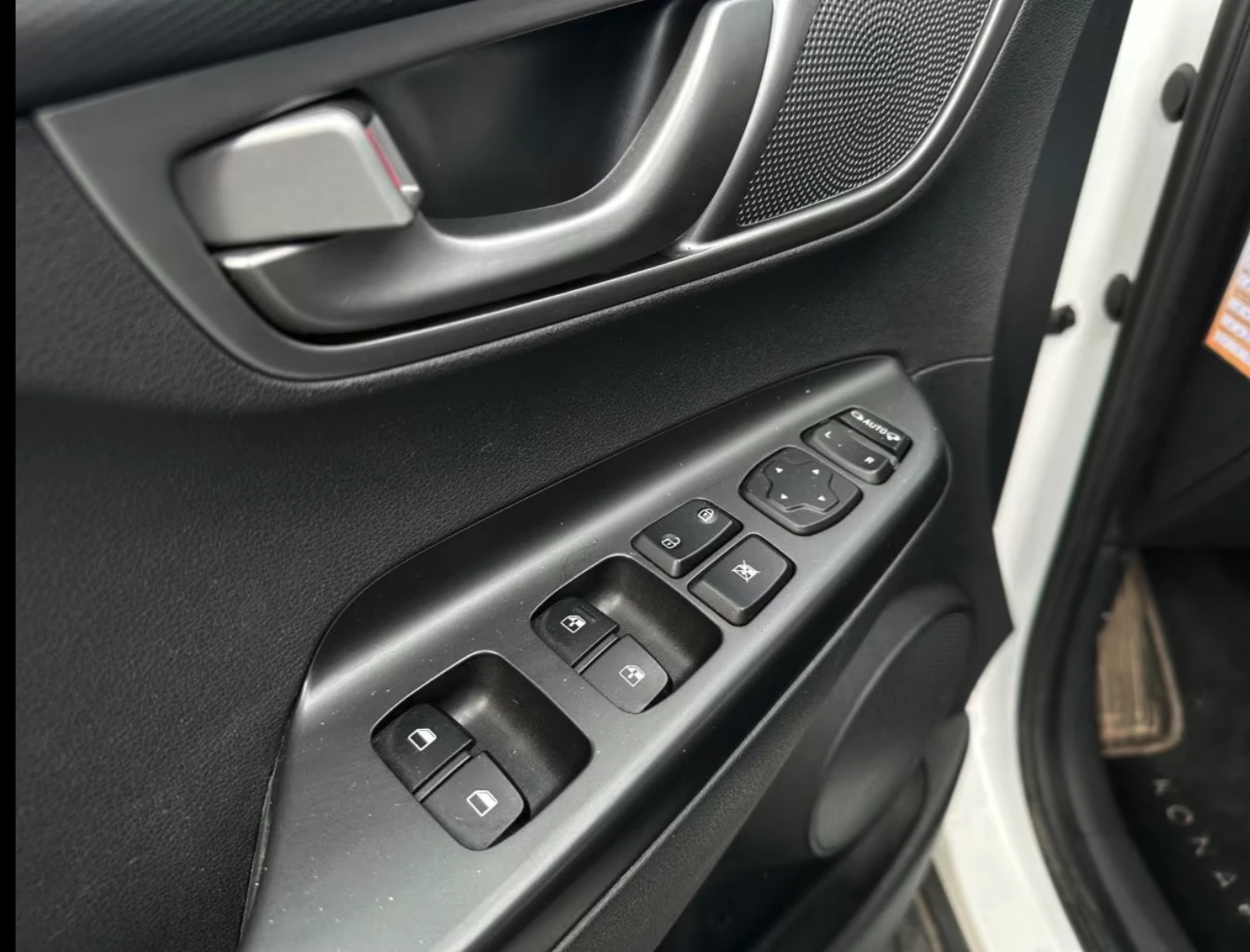 Hyundai Kona Fashion, снимка 6 - Автомобили и джипове - 54219535