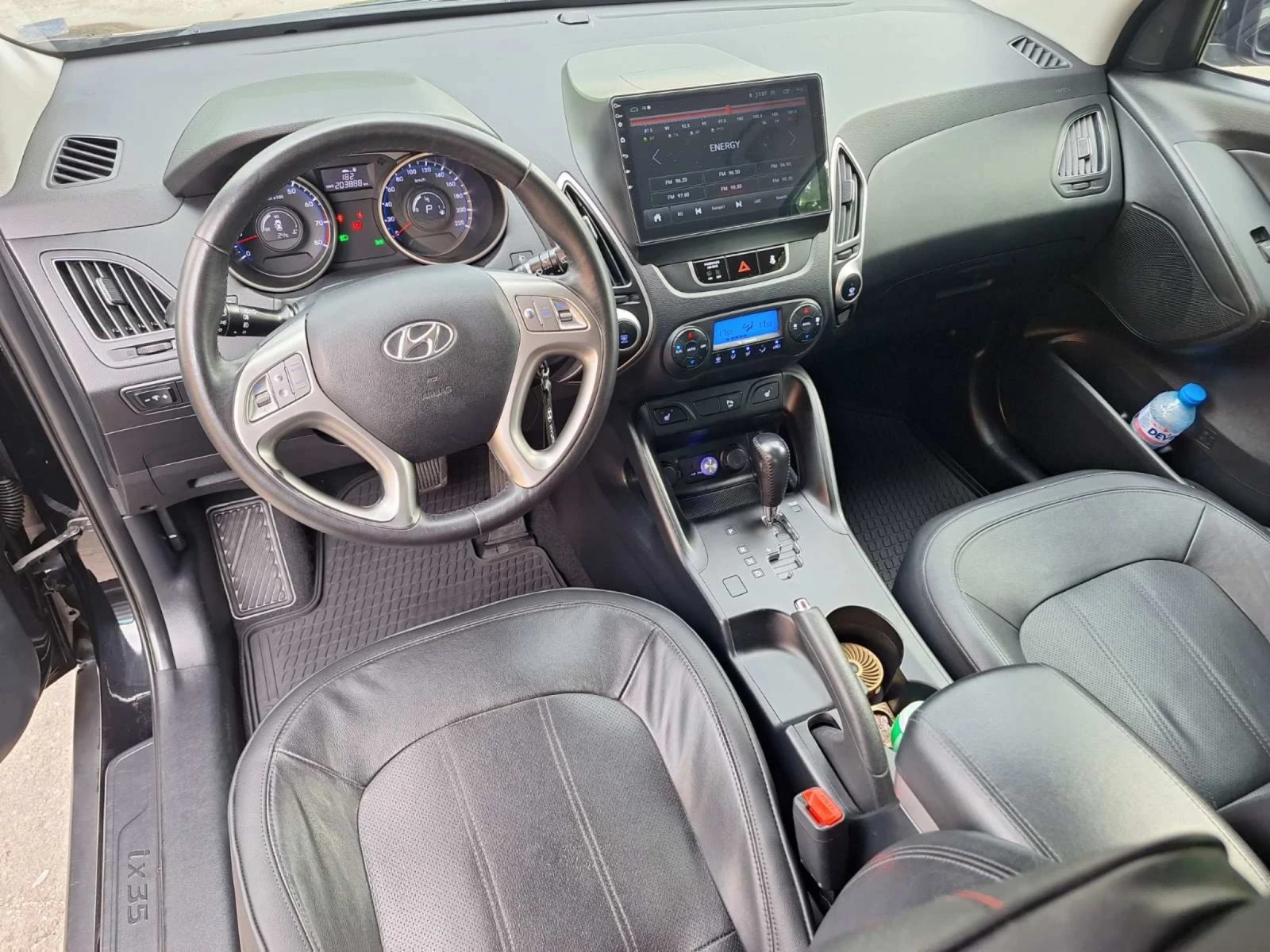 Hyundai IX35 2.0i - 163hp. , снимка 13 - Автомобили и джипове - 54857269