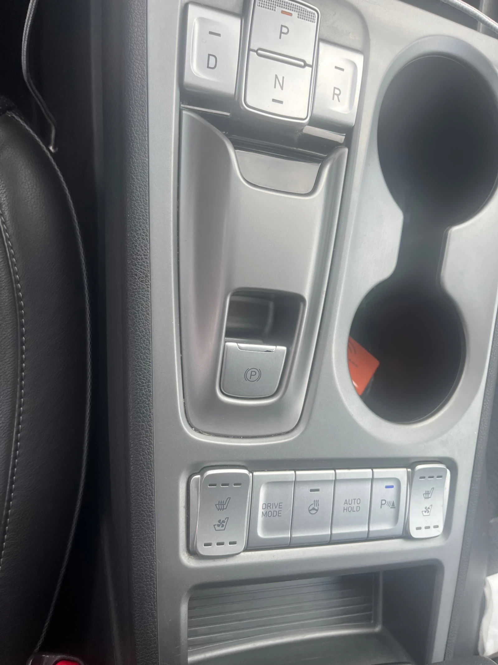 Hyundai Kona, снимка 11 - Автомобили и джипове - 55190905