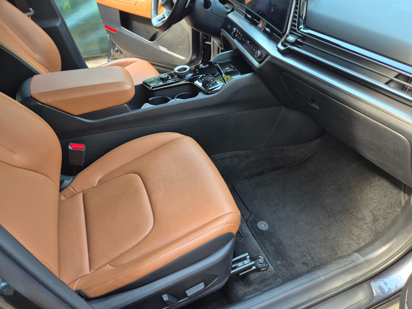 Kia Sportage Noblesse 1.6 T 180 к.с. 4x2 наличен в Б, снимка 7 - Автомобили и джипове - 55942668